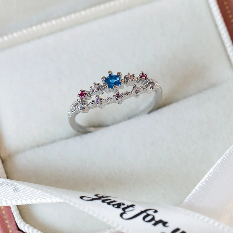 New Arrival Elegant and Luxurious Colored Zircon Inlaid Ring Fashion-forward Women Stylish Open Finger Ring with Colorful Zircon