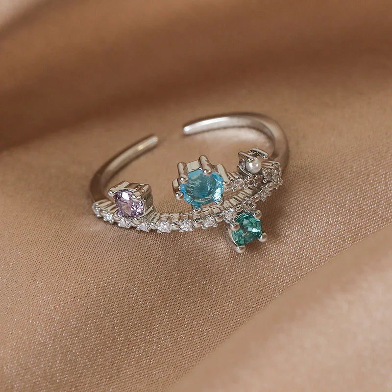 New Arrival Elegant and Luxurious Colored Zircon Inlaid Ring Fashion-forward Women Stylish Open Finger Ring with Colorful Zircon