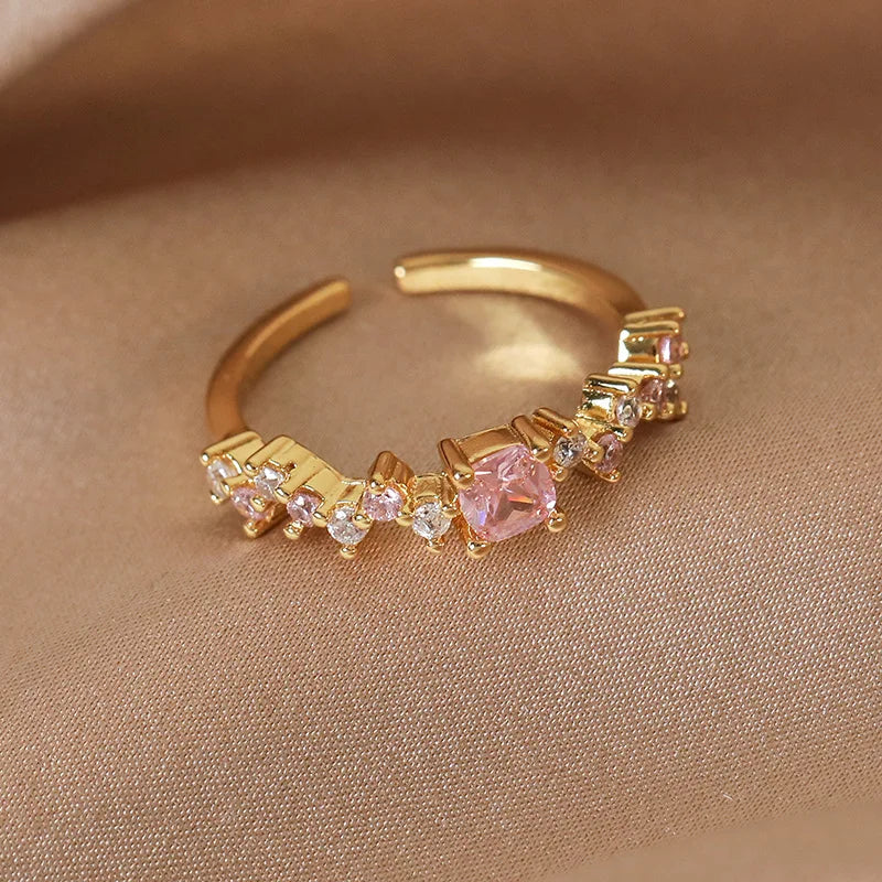 New Arrival Elegant and Luxurious Colored Zircon Inlaid Ring Fashion-forward Women Stylish Open Finger Ring with Colorful Zircon