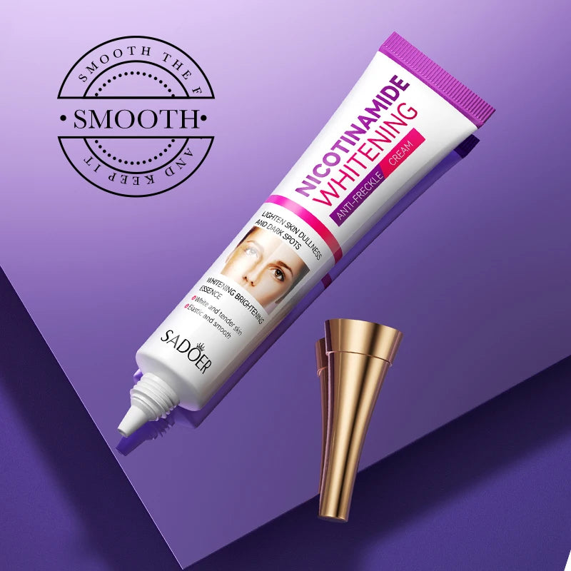 Niacinamide evens skin tone, whitens and removes freckle cream, deeply nourishes, moisturizes, hydrates and brightens the cream