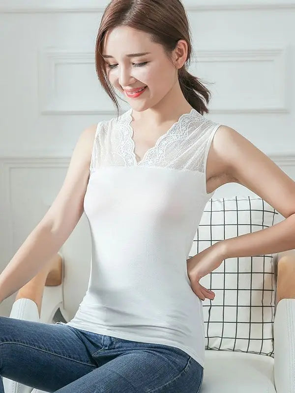 Hollow Out Lace Blouse Elegant Shirt Ladies Tops M-XXXL Crochet Short Sleeve Bottoming Shirts Women Blouses Tops DF1490
