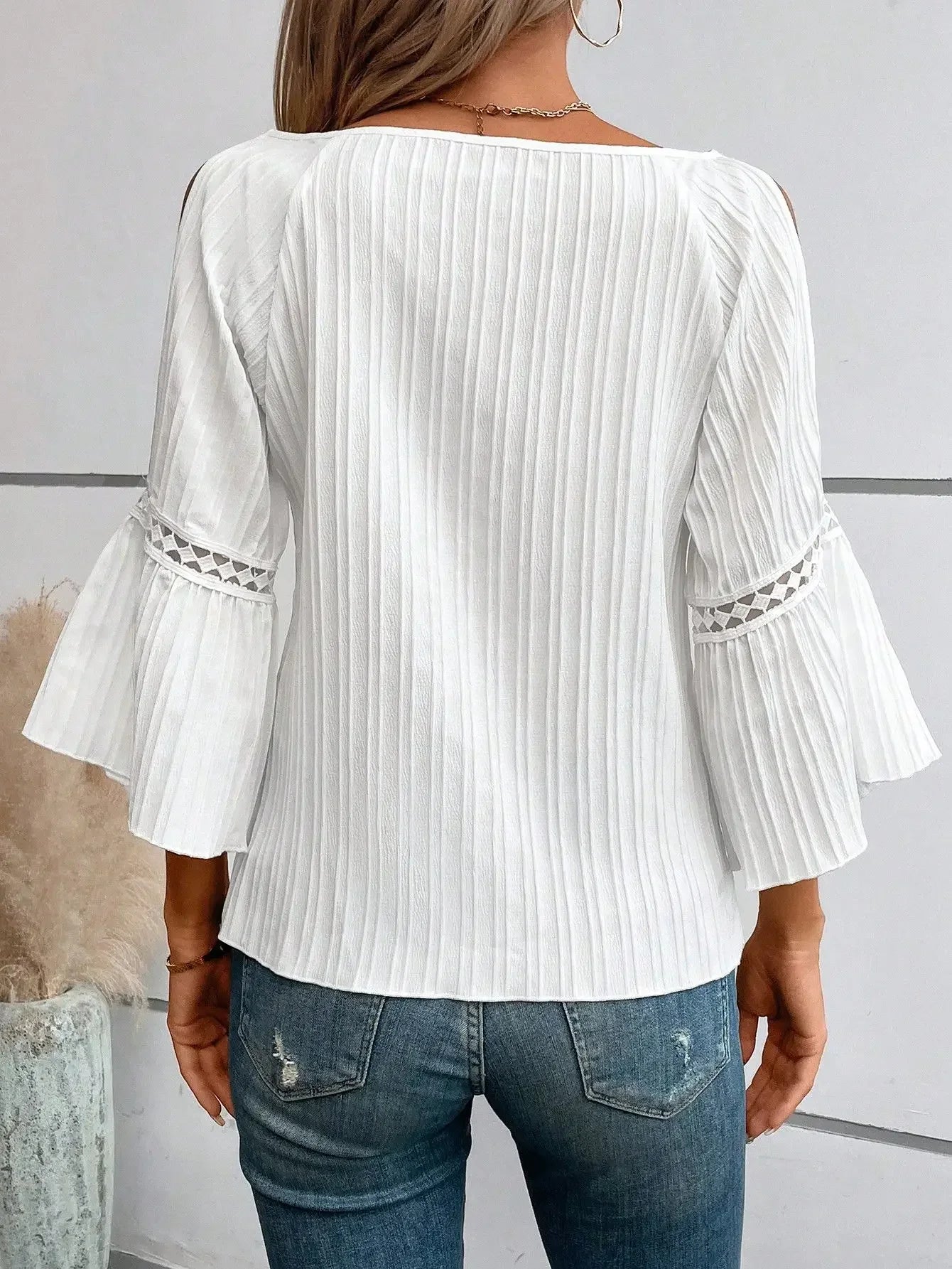 Spring and Autumn Women's Plus Size Fashion Slimming Off Off Shoulder Solid Color T-shirt Lace Patch Fluffy Sleeve Casual Shirt
