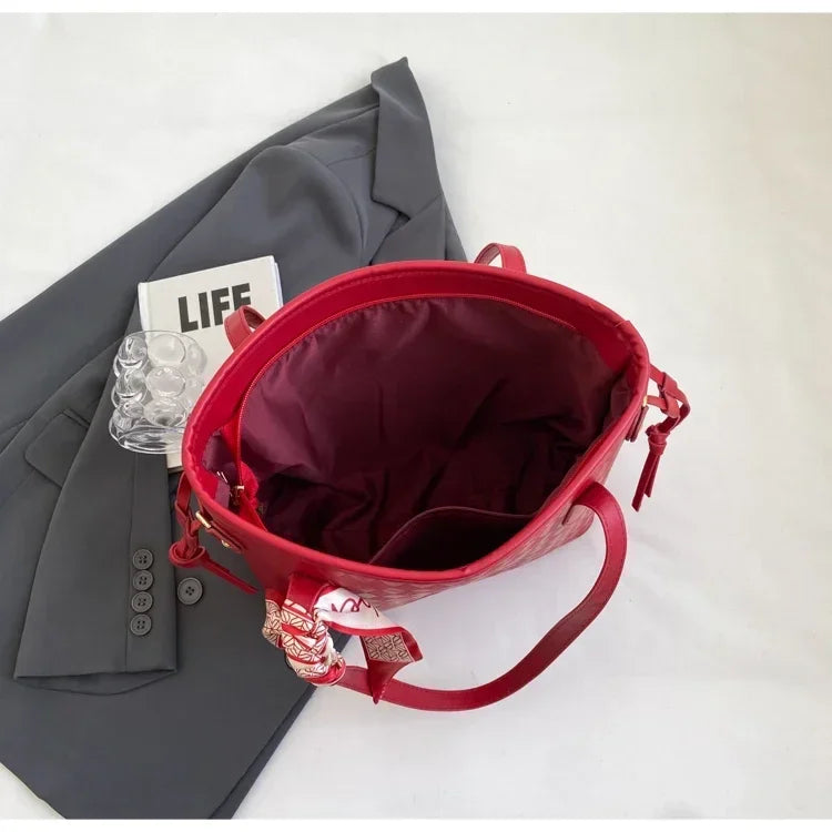 PU 2024 New Women's Bag Fashion Trend Shoulder Bag Leisure Commuter Handbag Minimalist Versatile Design Red Large Capacity