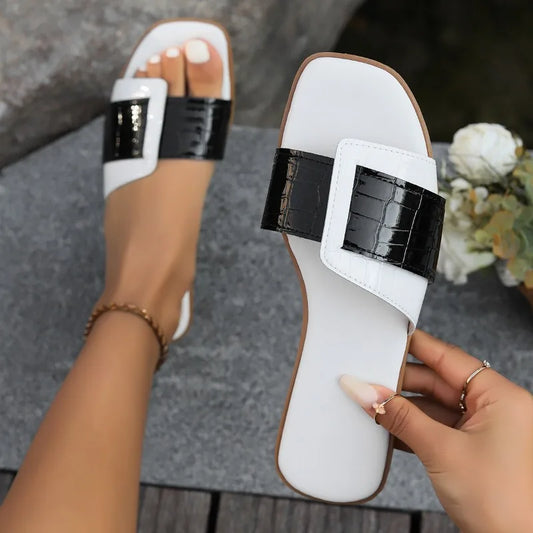 2025 Summer New Fashion Women's Slippers Open Toed Flat Beach Shoes for Women Luxury Outside Non-slip Rubber Slippers