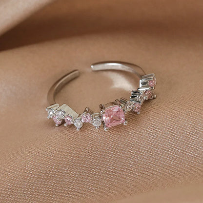 New Arrival Elegant and Luxurious Colored Zircon Inlaid Ring Fashion-forward Women Stylish Open Finger Ring with Colorful Zircon