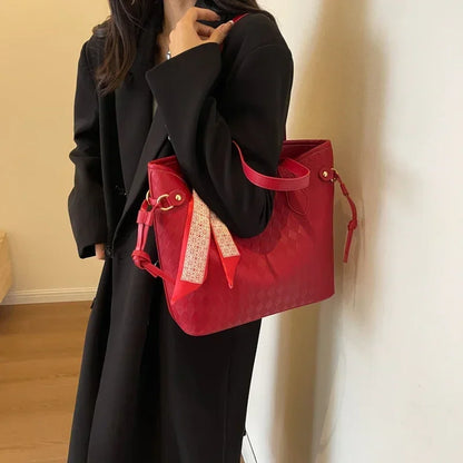 PU 2024 New Women's Bag Fashion Trend Shoulder Bag Leisure Commuter Handbag Minimalist Versatile Design Red Large Capacity