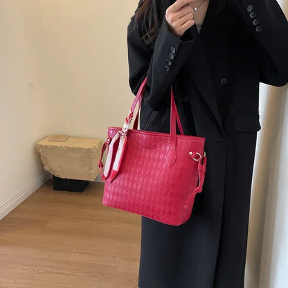 PU 2024 New Women's Bag Fashion Trend Shoulder Bag Leisure Commuter Handbag Minimalist Versatile Design Red Large Capacity