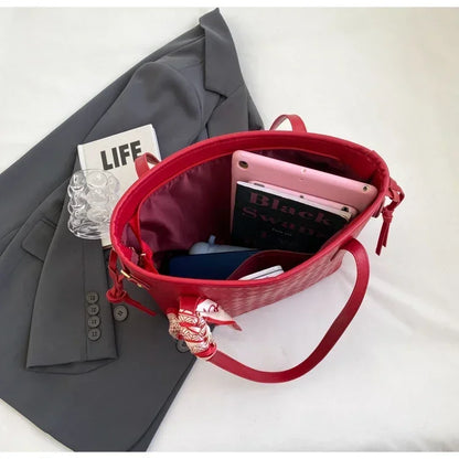 PU 2024 New Women's Bag Fashion Trend Shoulder Bag Leisure Commuter Handbag Minimalist Versatile Design Red Large Capacity